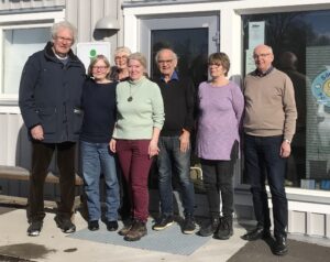 På bilden syns från vänster Jan Norlén, Marie Hansen, Lena Boman, Mildred Eggen, Lennart Stålberg, Marita Gröndal och Kent Hahre.